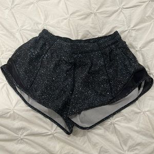 Lululemon hotty hots